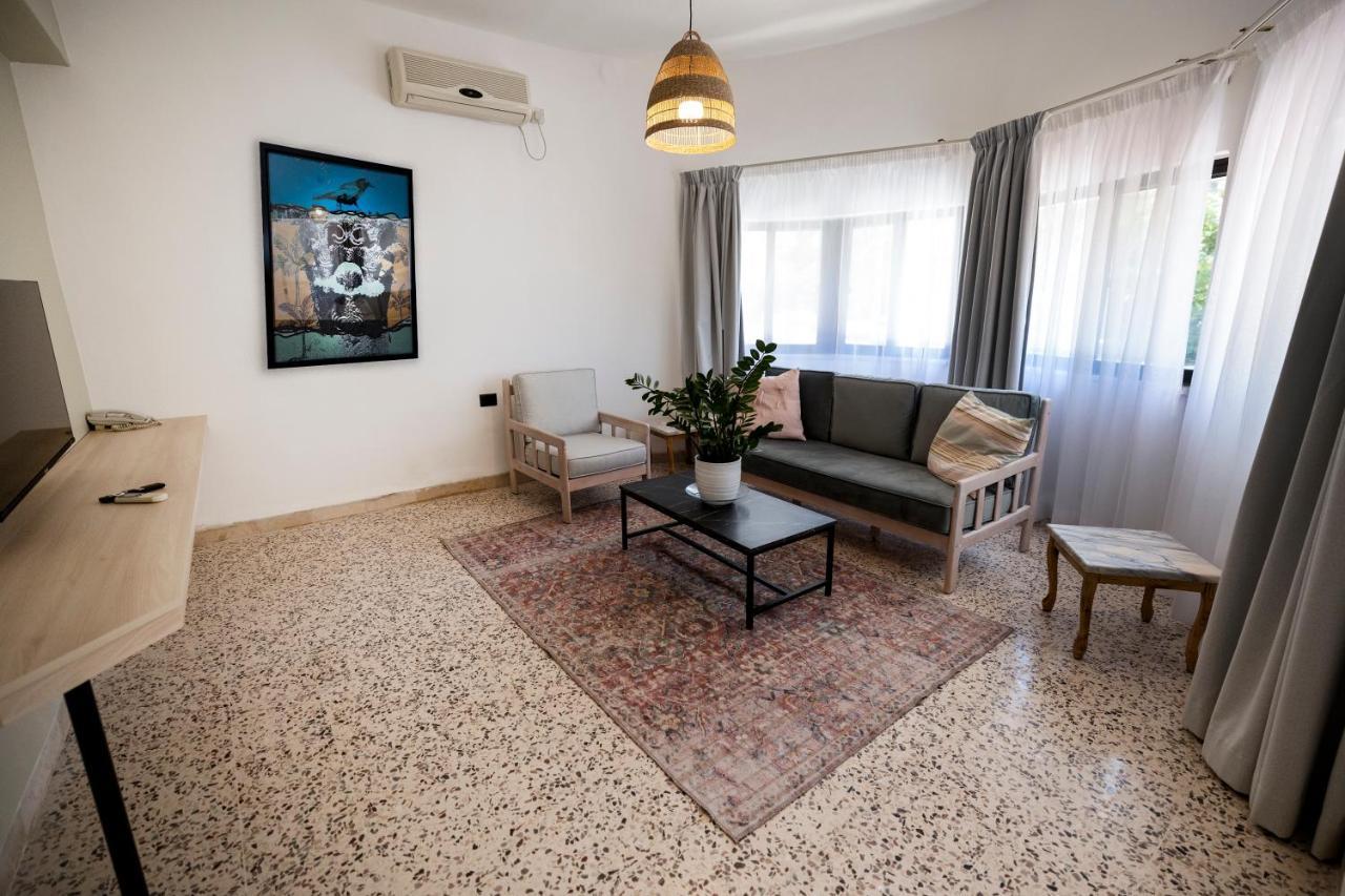 Julia'S Hotel Suites Amman Eksteriør bilde