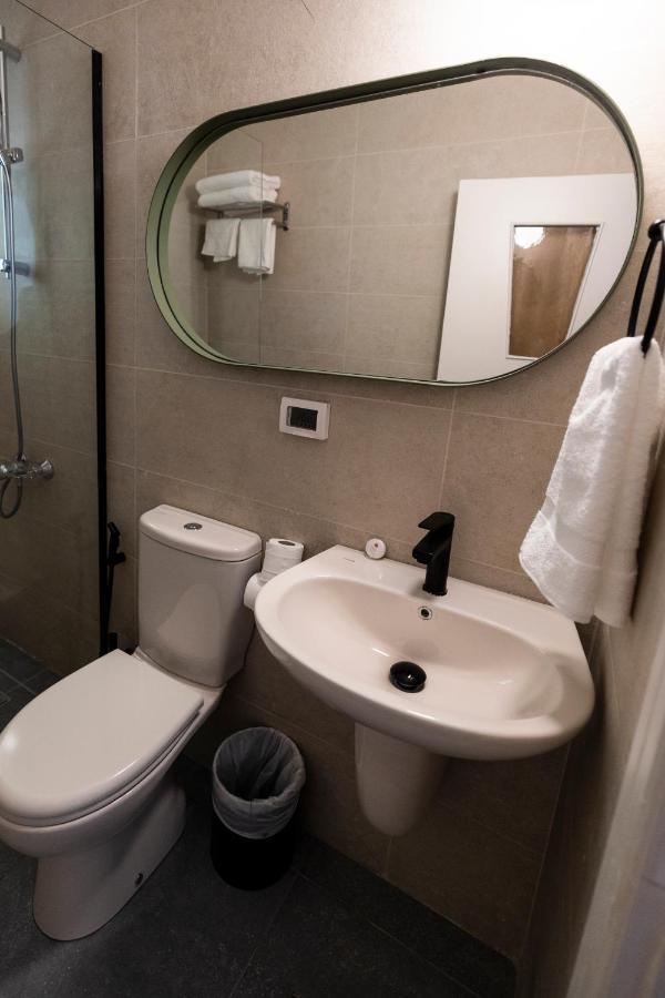 Julia'S Hotel Suites Amman Eksteriør bilde
